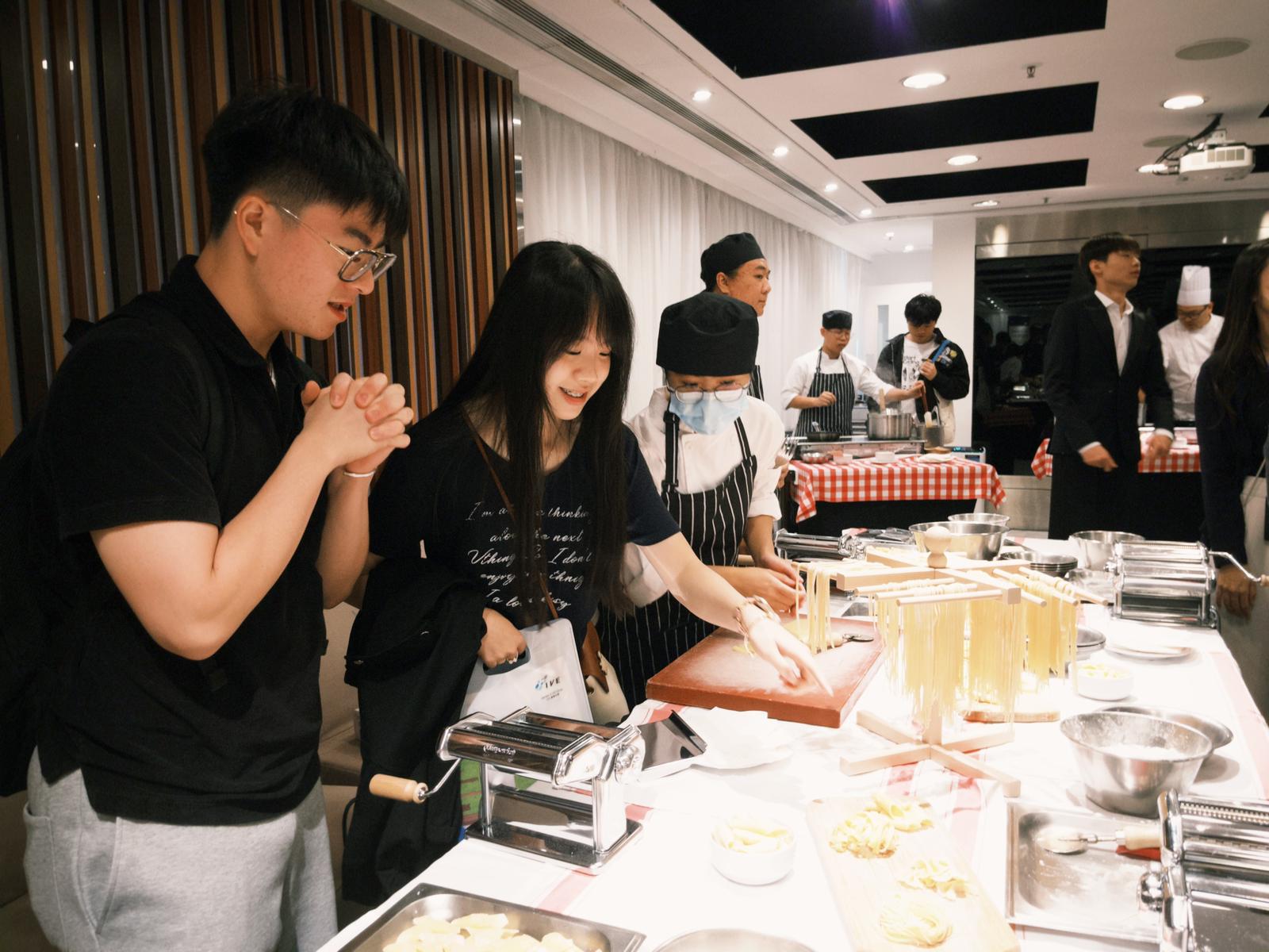 WhatsApp Image 2025-11-13 at 18.47.37