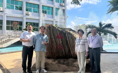 與文昌中學簽約成為姊妹學校